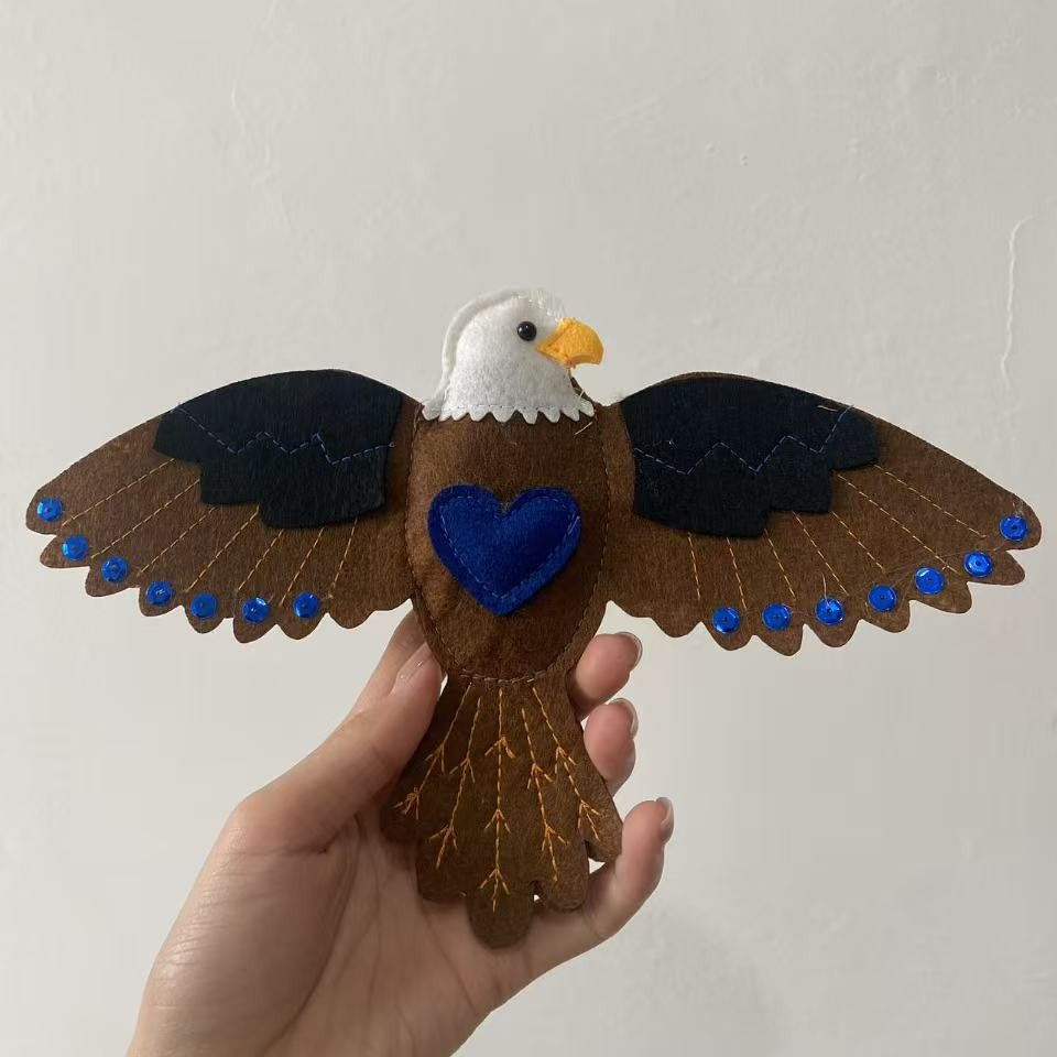 🎁 👩Mother’s Day Pick:The Crow Sewing Pouch 🧵